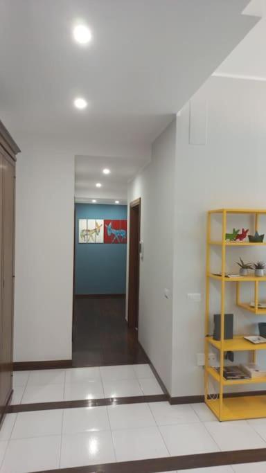 Appartement Giulia Town House Tra Citta E Mare à Salernes Extérieur photo