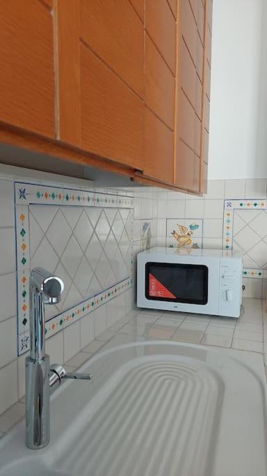 Appartement Giulia Town House Tra Citta E Mare à Salernes Extérieur photo
