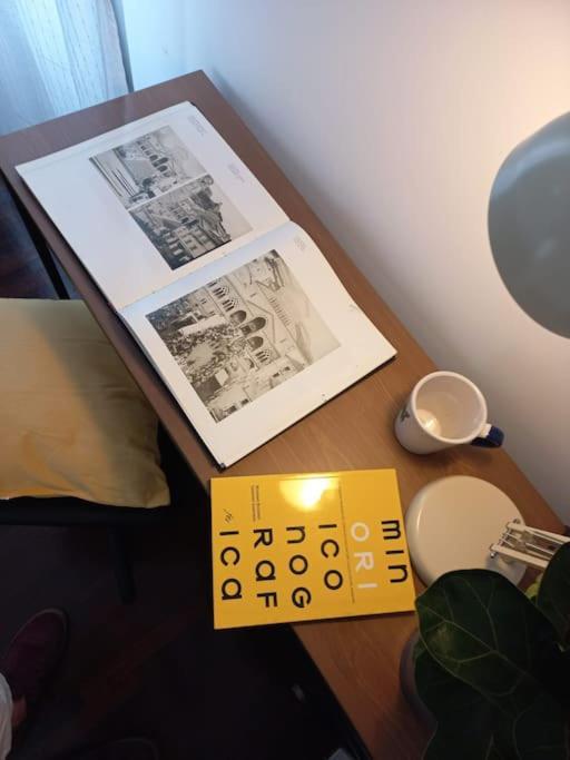 Appartement Giulia Town House Tra Citta E Mare à Salernes Extérieur photo